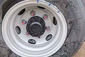 ���ǵ�T5EV �Ƹ��� 4.5T 4.03�׵��Ŵ��綯��ʽ�Ῠ100kWhͼƬ