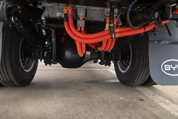 ���ǵ�T5EV �Ƹ��� 4.5T 4.03�׵��Ŵ��綯��ʽ�Ῠ100kWhͼƬ