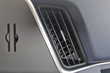 ������ʮ�� ����EMT7 2.5L���� 152���� ������6�� ��ɲ 4.2�׵��Ų�դʽ�ῨͼƬ