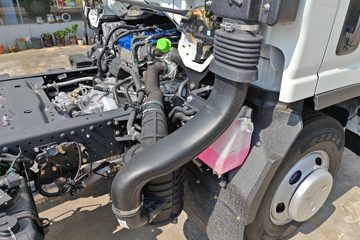 ������ʮ�� ����EMT7 2.5L���� 152���� ������6�� ��ɲ 4.2�׵��Ų�դʽ�ῨͼƬ