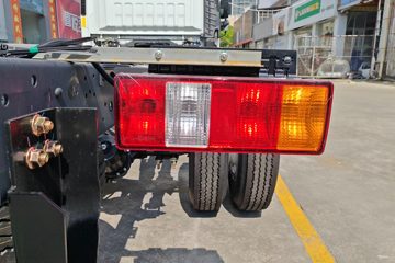 ������ʮ�� ����EMT7 2.5L���� 152���� ������6�� ��ɲ 4.2�׵��Ų�դʽ�ῨͼƬ