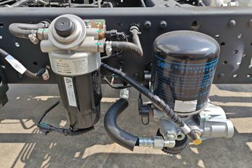 ������ʮ�� ����EMT7 2.5L���� 152���� ������6�� ��ɲ 4.2�׵��Ų�դʽ�ῨͼƬ