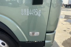 东风柳汽乘龙L2V 复合版 气刹 4.2米单排仓栅式轻卡 宁德时代140.41kWh 东风柳汽乘龙L2V 复合版 气刹 4.2米单排仓栅式轻卡 宁德时代140.41kWh