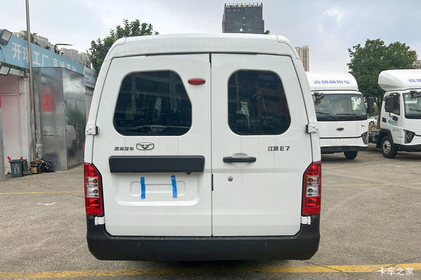 本次“奇瑞商用车(原开瑞汽车) 电动封闭厢货 凯翼江豚E7优惠促