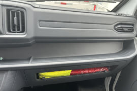 凯翼江豚E7&nbsp;电动封闭厢货驾驶室图片