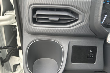 ��������E7 2025�� ���˳���� 6�� ���綯��� ����62.98kWhͼƬ