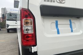 凯翼江豚E5&nbsp;电动封闭厢货外观图片