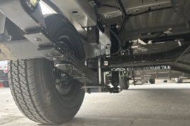 凯翼江豚E5&nbsp;电动封闭厢货底盘图片