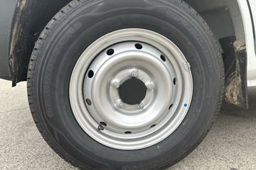 ��������E5 2025�� ���˾��ð� 6�� ���綯��� ����36.8kWhͼƬ