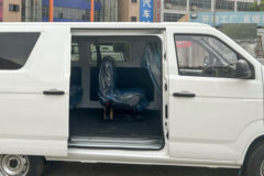 凯翼江豚E5 2025款 客运经济版 6座 纯电动轻客 开瑞36.8kWh