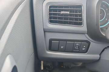 ���� ����M2 Pro ������ 2.0L 144���� ���� 3.3���Ű�����΢��ͼƬ