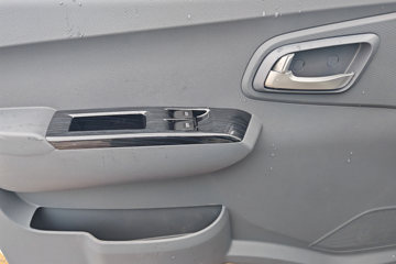 ���� ����M2 Pro ������ 2.0L 144���� ���� 3.3���Ű�����΢��ͼƬ