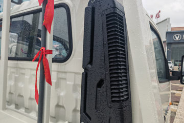 ���� ����M2 Pro ������ 2.0L 144���� ���� 3.3���Ű�����΢��ͼƬ