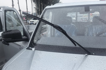 ��������V5 1.6L���� 120���� ����5�� 3.8�׵�������΢��ͼƬ