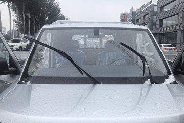 ��������V5 1.6L���� 120���� ����5�� 3.8�׵�������΢��ͼƬ