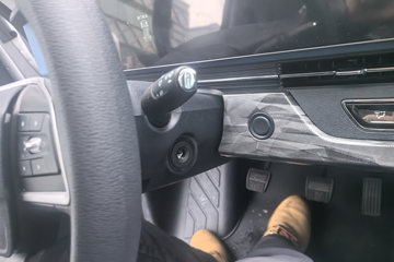 ��������V5 1.6L���� 120���� ����5�� 3.8�׵�������΢��ͼƬ