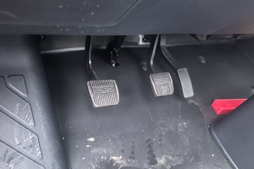 ��������V5 1.6L���� 120���� ����5�� 3.8�׵�������΢��ͼƬ