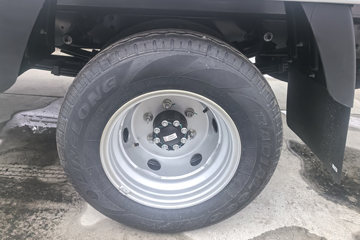 ��������V5 1.6L���� 120���� ����5�� 3.8�׵�������΢��ͼƬ