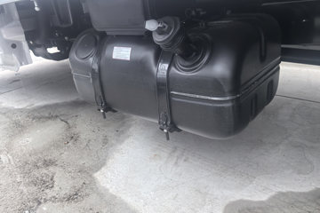 ��������V5 1.6L���� 120���� ����5�� 3.8�׵�������΢��ͼƬ