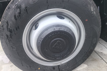 ��������V5 1.6L���� 120���� ����5�� 3.8�׵�������΢��ͼƬ
