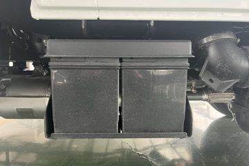 ���� ��ʮ��100P 131���� 2.56��˫�������ῨͼƬ