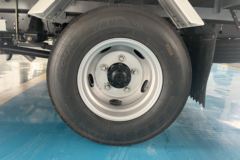 庆铃 五十铃100P 131马力 2.56米双排栏板轻卡