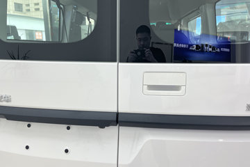 Զ�� ����VAN 2024�� Ԧ�̰� 6�� ���綯�����ж���� ����ʱ��83kWhͼƬ