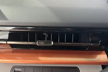 Զ�� ����VAN 2024�� Ԧ�̰� 6�� ���綯�����ж���� ����ʱ��83kWhͼƬ