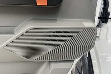 Զ�� ����VAN 2024�� Ԧ�̰� 6�� ���綯�����ж���� ����ʱ��83kWhͼƬ