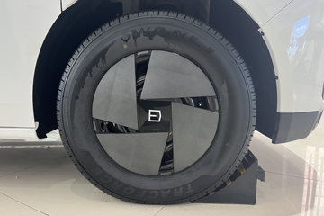 Զ�� ����VAN 2024�� Ԧ�̰� 6�� ���綯�����ж���� ����ʱ��83kWhͼƬ