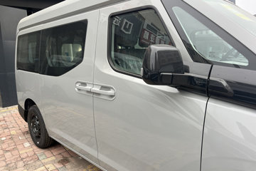 Զ�� ����VAN 2025�� Ԧ�̰��ж��� 5�� ���綯��� ��о68kWhͼƬ