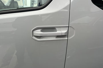 Զ�� ����VAN 2025�� Ԧ�̰��ж��� 5�� ���綯��� ��о68kWhͼƬ