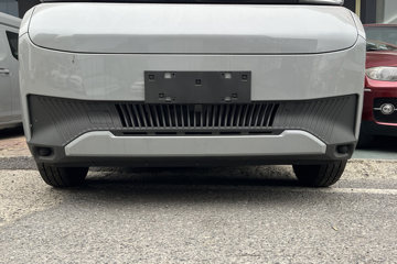 Զ�� ����VAN 2025�� Ԧ�̰��ж��� 5�� ���綯��� ��о68kWhͼƬ