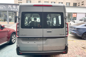 超级VAN&nbsp;电动封闭厢货外观图片