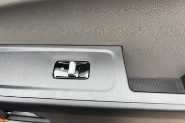 Զ�� ����VAN 2025�� Ԧ�̰��ж��� 5�� ���綯��� ��о68kWhͼƬ