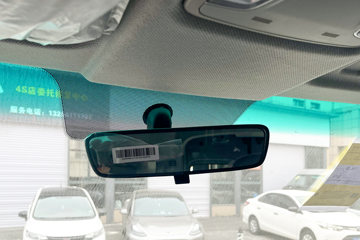 Զ�� ����VAN 2025�� Ԧ�̰��ж��� 5�� ���綯��� ��о68kWhͼƬ