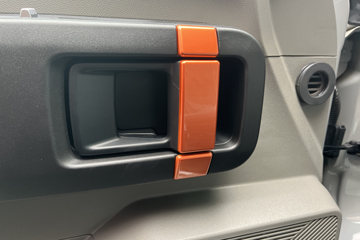 Զ�� ����VAN 2025�� Ԧ�̰��ж��� 5�� ���綯��� ��о68kWhͼƬ