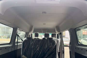 Զ�� ����VAN 2025�� Ԧ�̰��ж��� 5�� ���綯��� ��о68kWhͼƬ