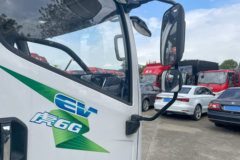 解放虎6G 4.2米单排纯电动栏板轻卡 弗迪131.98kWh