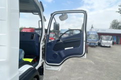 解放虎6G 4.2米单排纯电动栏板轻卡 弗迪131.98kWh