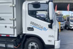 时代领航G6 4.14米单排纯电动厢式轻卡 爱易科111.43kWh