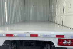 时代领航G6 4.14米单排纯电动厢式轻卡 爱易科111.43kWh