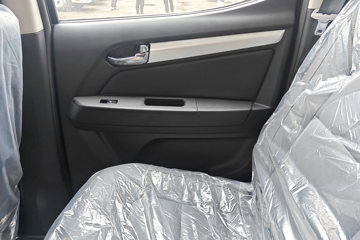 ������ʮ��T28 2025�� ��׼�� 2.8L���� 150���� �ֶ����� ����˫��Ƥ��ͼƬ