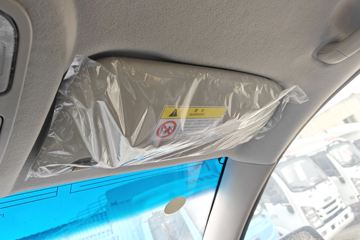 ������ʮ��T28 2025�� ��׼�� 2.8L���� 150���� �ֶ����� ����˫��Ƥ��ͼƬ
