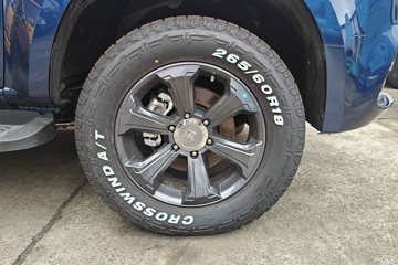 ������ʮ��T28 2025�� ��׼�� 2.8L���� 150���� �ֶ����� ����˫��Ƥ��ͼƬ
