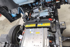 重汽HOWO悍将 4.15米单排纯电动栏板轻卡 中国重汽81.87kWh