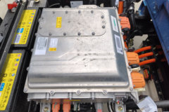 重汽HOWO悍将 4.15米单排纯电动栏板轻卡 中国重汽81.87kWh