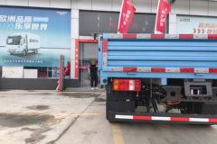 重汽HOWO悍将 4.15米单排纯电动栏板轻卡 中国重汽81.87kWh