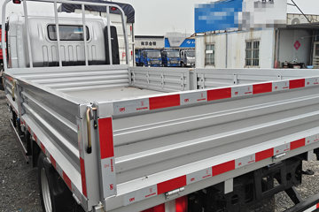 �й�����HOWO ����M 145���� 4.15�׵��������Ῠ(������5��)ͼƬ