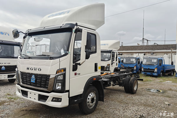 重汽HOWO统帅 4.15米单排纯电动厢式轻卡 中国重汽134.02kWh